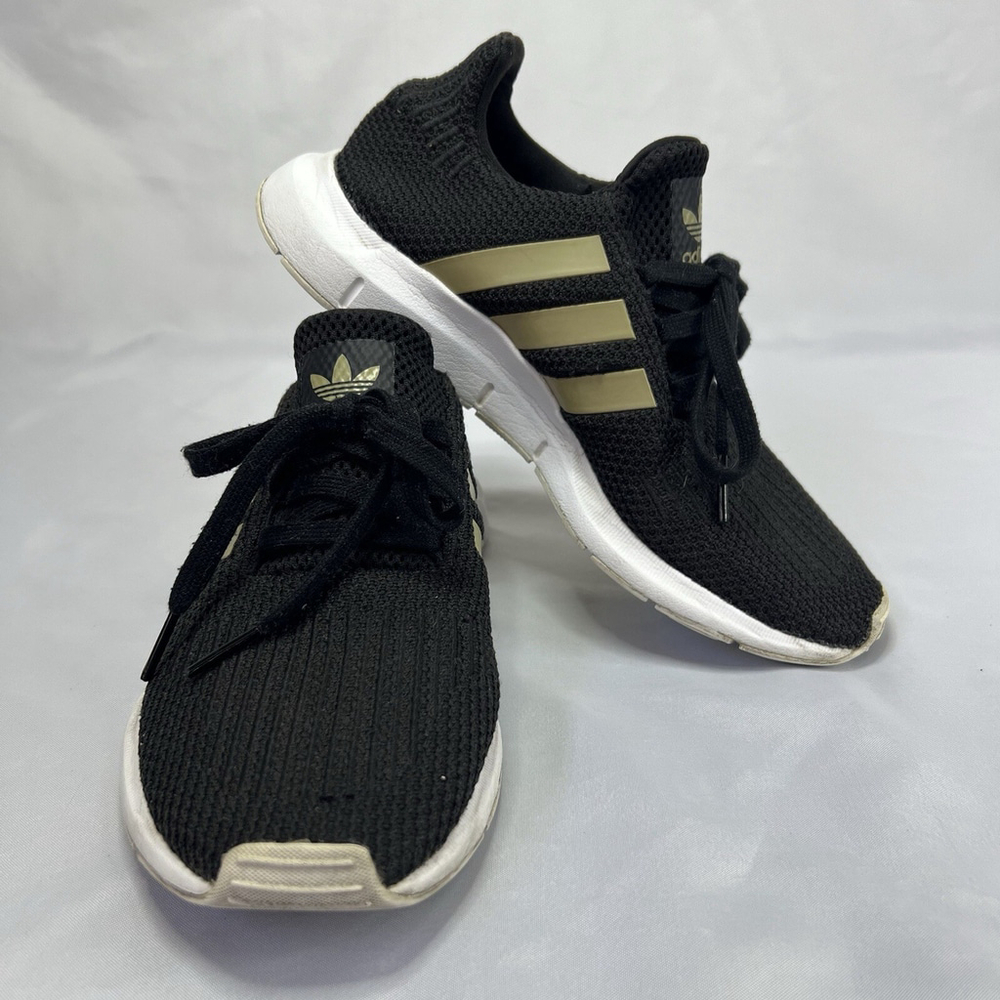 Adidas UltraBoost 4.0 DNA Black/Gold Men’s Size 6